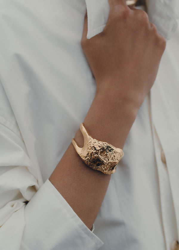 Edition 24 Carat Gold Gilded Edition Polene Eroz Cuff | SN-PLN364987